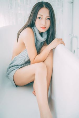 天海翼香汗女教师在线播放_720免费观看