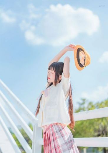 juliaann丝袜办公室大战_720全集免费播放