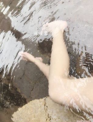 一个人在线免费看_HD全集在线观看