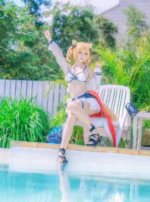 miad一711紧身裙女教师_BD英语电影完整版在线观看