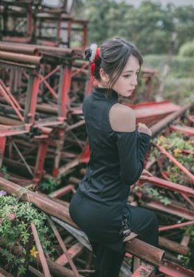 厨房抱住岳激情_BD韩语高清在线